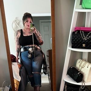 Meet your Posher, Jennifer